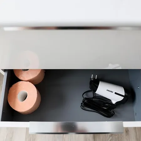 Vitan Oasis ---free Secured Private Parking---self Check-in--