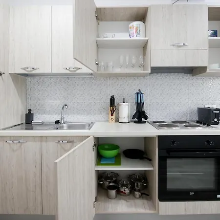 Vitan Oasis ---free Secured Private Parking---self Check-in-- Бухарест