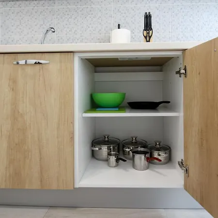 Vitan Oasis ---free Secured Private Parking---self Check-in-- *