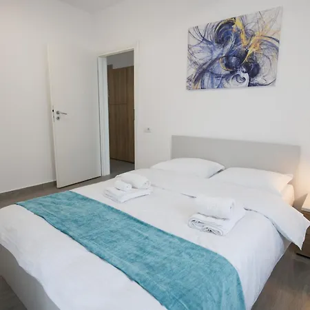 Vitan Oasis ---free Secured Private Parking---self Check-in-- *