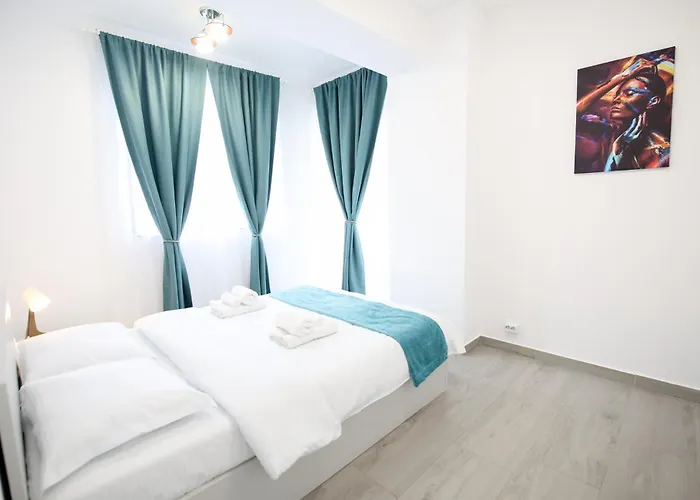 Apartment Vitan Oasis ---free Secured Private Parking---self Check-in--