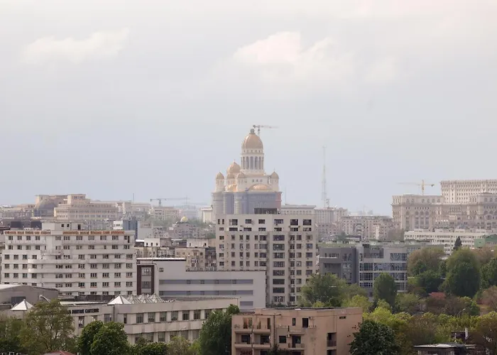 Apartment Vitan Oasis ---free Secured Private Parking---self Check-in-- *