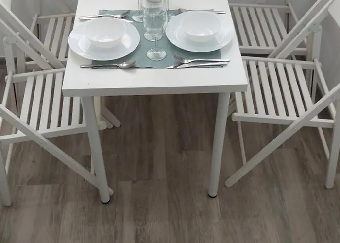 Vitan Oasis ---free Secured Private Parking---self Check-in-- Bucharest