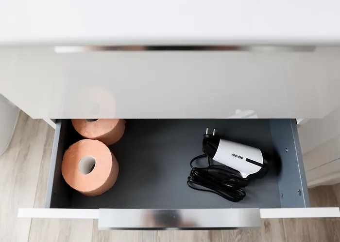 Vitan Oasis ---free Secured Private Parking---self Check-in--