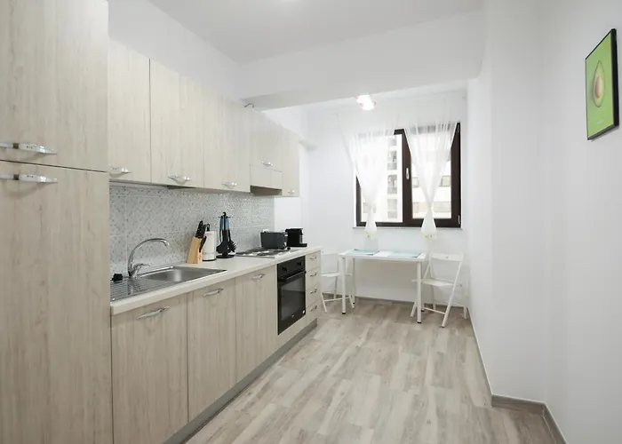 Vitan Oasis ---free Secured Private Parking---self Check-in-- Апартаменти Бухарест