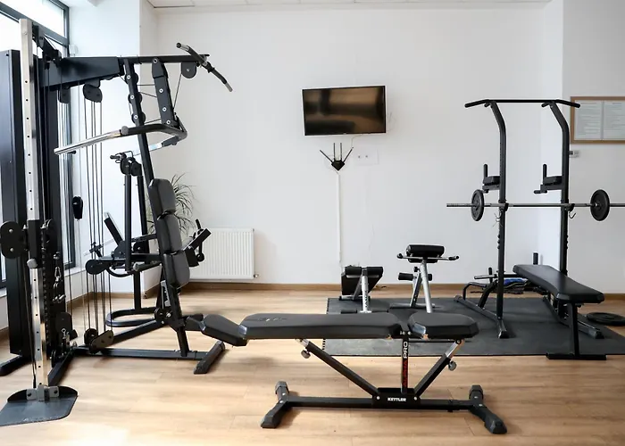 Vitan Oasis ---free Secured Private Parking---self Check-in-- Апартаменти *