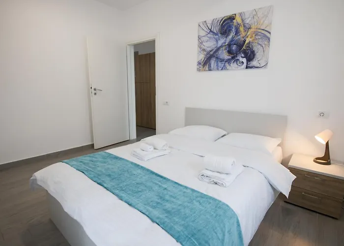 Vitan Oasis ---free Secured Private Parking---self Check-in-- *