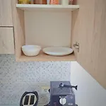 Vitan Oasis ---free Secured Private Parking---self Check-in-- * Bukarest