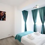 Vitan Oasis ---free Secured Private Parking---self Check-in-- Lägenhet Bukarest