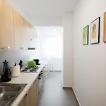 Vitan Oasis ---free Secured Private Parking---self Check-in-- Lägenhet Bukarest