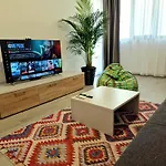 Vitan Oasis ---free Secured Private Parking---self Check-in-- Bukarest
