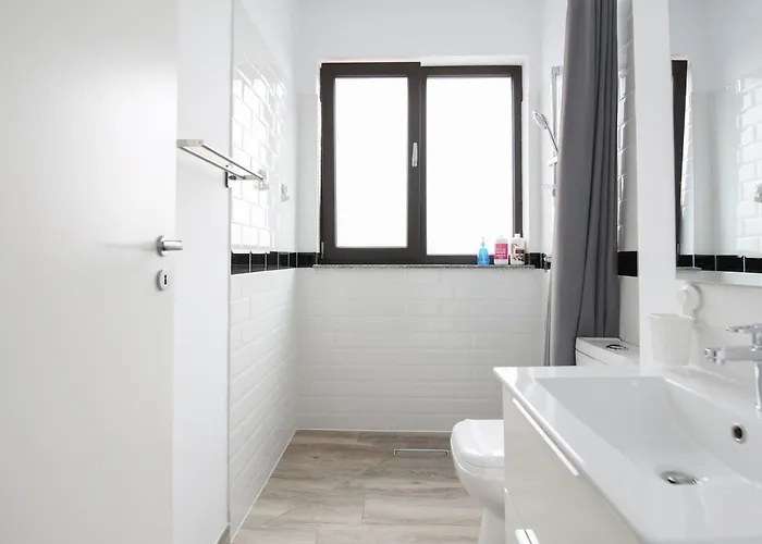 Vitan Oasis ---free Secured Private Parking---self Check-in-- Apartamento Bucarest