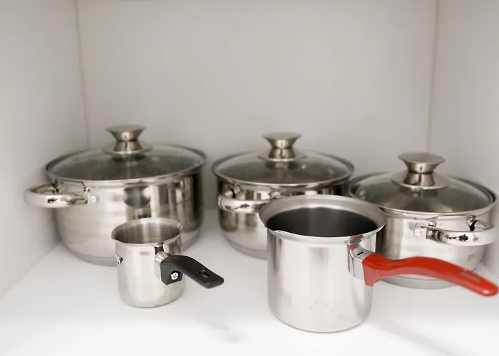 Vitan Oasis ---free Secured Private Parking---self Check-in-- *